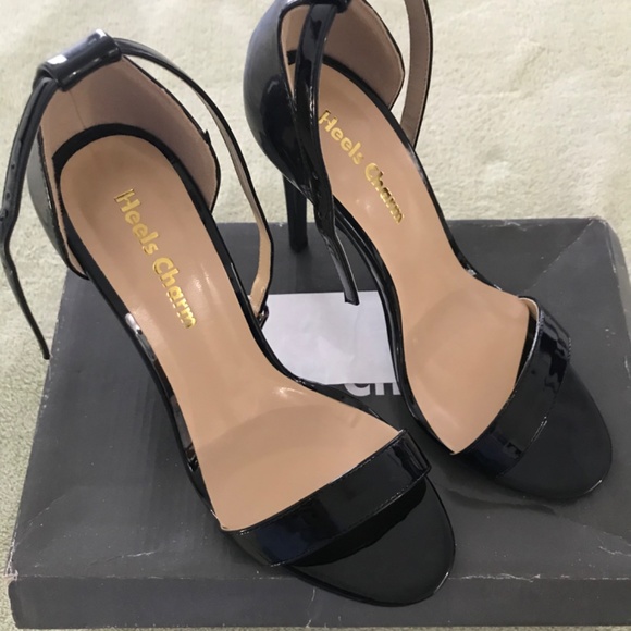 Heels charm - Picture 2 of 4